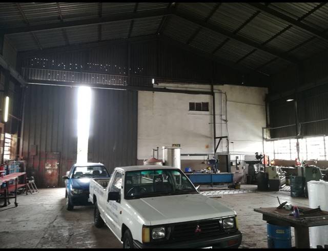 1,200M² WAREHOUSE FOR SALE IN MALVERN EAST